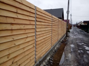 Деревянный забор елочка 150 метров фото в Скоропусковском